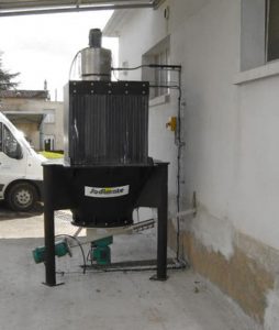 Sackeinschüttung mit Dosiereinheit Schüttgut