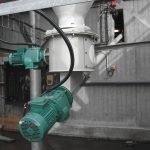 Silo Austrags- und Dosiergerät DDS 400 für Branntkalk mit geneigter Dosierschnecke